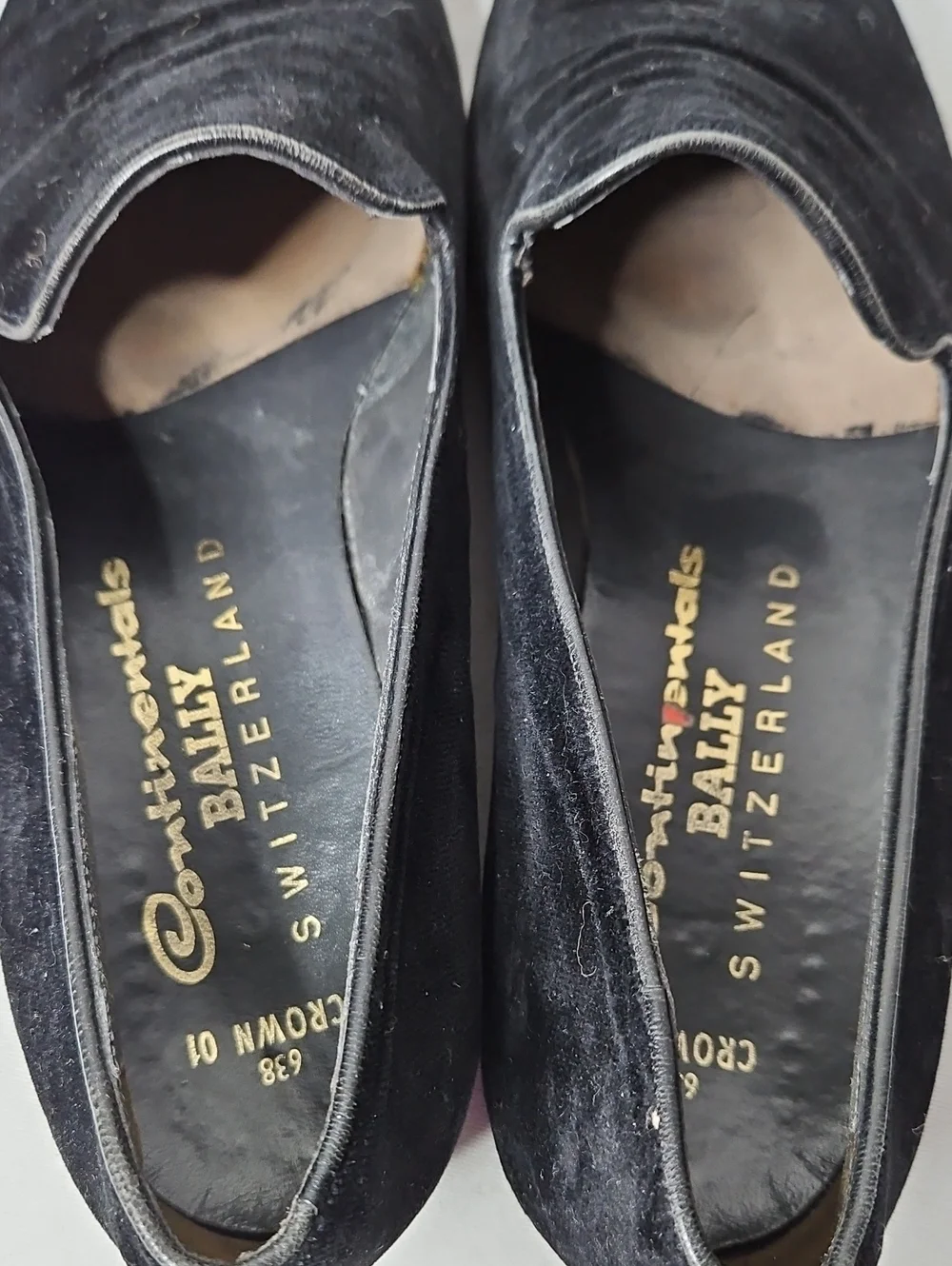 Vintage Bally Continental  Black Suede Loafers Men's –Made in Switzerland